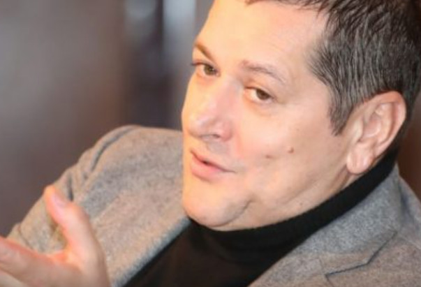 Kćerka Ace Pejovića objavila predivne vijesti! Tata, treba da častiš: Umjesto studija dogodilo se nešto “neočekivano” i to sa njegovim starijim kolegom? - featured image