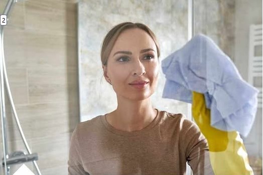 Evo kako ukloniti “tvrdu” prljavštinu sa stakla za tuš za jedan sat: Savjet koji vrijedi isprobati
