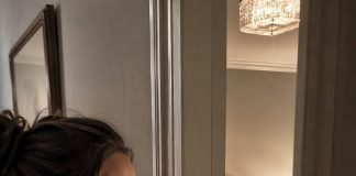 Nikolina Sabljić vratila se kući dva sata ranije i otvorila vrata svoje vile u Velikoj Gorici bez ikakve najave. U kući nije bilo svjetla u prizemlju