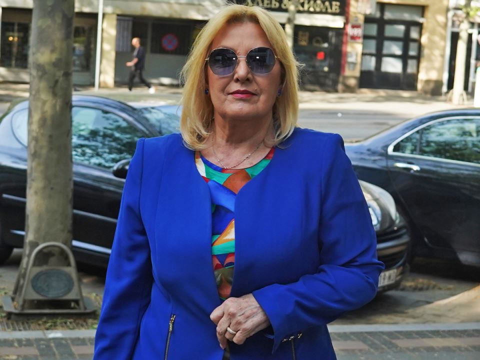 “Stalno sam gledao njenu sliku koju mi je dala, zaljubio se”: Poznati pevač otkrio detalje veze sa Snežanom Đurišić - featured image