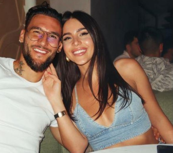 SADA JE POZNATO IME MALOG GUDELJA! ANASTASIJA I NEMANJA NAPRAVILI IZBOR KOJI JE RASPLAKAO PORODICU…IZA NJEGA SE KRIJE PRIČA KOJU NIKO NIJE OČEKIVAO… - featured image SADA JE POZNATO IME MALOG GUDELJA! ANASTASIJA I NEMANJA NAPRAVILI IZBOR KOJI JE RASPLAKAO PORODICU…IZA NJEGA SE KRIJE PRIČA KOJU NIKO NIJE OČEKIVAO… - featured image