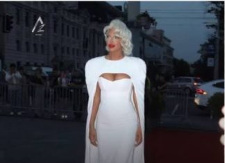 UDALA SE JELENA KARLEUŠA!!A tek da vidite ko je MLADOŽENJA zanijemit ćete od šoka!!!!NIKA NAKON CEREMONIJE NAPRVILA NEVIĐENI SKANDAL….. UDALA SE JELENA KARLEUŠA!!A tek da vidite ko je MLADOŽENJA zanijemit ćete od šoka!!!!NIKA NAKON CEREMONIJE NAPRVILA NEVIĐENI SKANDAL….. - featured image