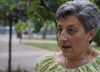 “Videla sam crnu mrlju kako pušta pipke i bilo mi je jasno da imam rak debelog creva”: Ovako je Milena otkrila bolest “Videla sam crnu mrlju kako pušta pipke i bilo mi je jasno da imam rak debelog creva”: Ovako je Milena otkrila bolest - featured image