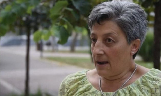“Videla sam crnu mrlju kako pušta pipke i bilo mi je jasno da imam rak debelog creva”: Ovako je Milena otkrila bolest “Videla sam crnu mrlju kako pušta pipke i bilo mi je jasno da imam rak debelog creva”: Ovako je Milena otkrila bolest - featured image