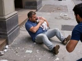 Spasio sam bebu koja je padala sa petog sprata, rizikujući sopstveni život: svi su me nazivali herojem, ali nedelju dana kasnije roditelji deteta su me tužili zbog „nepromišljenog spasavanja“. Spasio sam bebu koja je padala sa petog sprata, rizikujući sopstveni život: svi su me nazivali herojem, ali nedelju dana kasnije roditelji deteta su me tužili zbog „nepromišljenog spasavanja“. - featured image