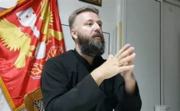(VIDEO) “Na grobu NE PALITE CIGARETU i ne nosite plastično cvijeće” Otac Predrag Popović o greškama koje svi čine odlaskom na groblje (VIDEO) “Na grobu NE PALITE CIGARETU i ne nosite plastično cvijeće” Otac Predrag Popović o greškama koje svi čine odlaskom na groblje - featured image