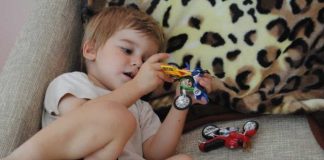 BR0J DJECE SA AUTlZM0M DRASTlČN0 RASTE: Stručnjaci objašnjavaju šta se zapravo događa… BR0J DJECE SA AUTlZM0M DRASTlČN0 RASTE: Stručnjaci objašnjavaju šta se zapravo događa… - featured image