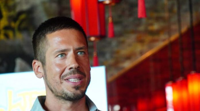 Nikola Rokvić tvrdi da je duša njegovog oca OŽIVELA: “Dolazila nam je jedna ptica..” Nikola Rokvić tvrdi da je duša njegovog oca OŽIVELA: “Dolazila nam je jedna ptica..” - featured image