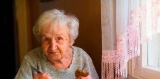 SVEKRVA JE DOŠLA KOD NAS NA VEČERU, A ZBOG ONOG ŠTO JE URADILA IZBACILA SAM JE IZ KUĆE: Muž je sad ljut na mene – ŠTA VI MISLITE? SVEKRVA JE DOŠLA KOD NAS NA VEČERU, A ZBOG ONOG ŠTO JE URADILA IZBACILA SAM JE IZ KUĆE: Muž je sad ljut na mene – ŠTA VI MISLITE? - featured image