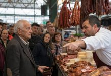 „Produži dalje, starče! Ovdje nema mjesta za tvoje sitniše.“ „Produži dalje, starče! Ovdje nema mjesta za tvoje sitniše.“ - featured image