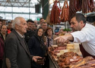 „Produži dalje, starče! Ovdje nema mjesta za tvoje sitniše.“ „Produži dalje, starče! Ovdje nema mjesta za tvoje sitniše.“ - featured image