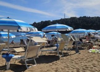 Pakao na crnogorskom primorju: Turisti besni pakuju kofere i prekidaju odmor, u špicu sezone se ovo dešava… Pakao na crnogorskom primorju: Turisti besni pakuju kofere i prekidaju odmor, u špicu sezone se ovo dešava… - featured image