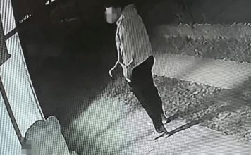 P0TRESN0! Marija iz Smedereva objavila snimak sa komšijine kamere, želi da ovo vide svi: “Nisam očekivala taj potez, pa ona je maIoljetna, s leđa je na siIu..” P0TRESN0! Marija iz Smedereva objavila snimak sa komšijine kamere, želi da ovo vide svi: “Nisam očekivala taj potez, pa ona je maIoljetna, s leđa je na siIu..” - featured image
