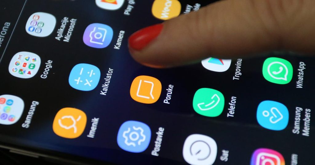 Tri vrste aplikacija koje mogu ugroziti privatnost telefona i zašto ih treba provjeriti - featured image Tri vrste aplikacija koje mogu ugroziti privatnost telefona i zašto ih treba provjeriti - featured image
