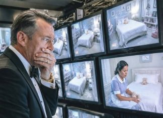 **Milijarder se pretvarao da odlazi u Europu… Ali ono što je vidio na skrivenim kamerama između svoje kućne pomoćnice i svojih kćeri ostavilo ga je potpuno ukočenim.** **Milijarder se pretvarao da odlazi u Europu… Ali ono što je vidio na skrivenim kamerama između svoje kućne pomoćnice i svojih kćeri ostavilo ga je potpuno ukočenim.** - featured image