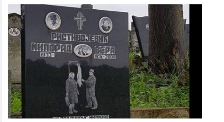 Ovako nešto postoji samo u Srbiji! Ljudi kada vide ovaj spomenik moraju da ga slikaju! KADA vidite šta piše dole šokirat će te se (FOTO) - featured image Ovako nešto postoji samo u Srbiji! Ljudi kada vide ovaj spomenik moraju da ga slikaju! KADA vidite šta piše dole šokirat će te se (FOTO) - featured image
