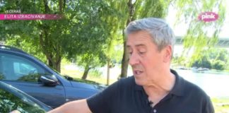 Enes Begović nakon gubitka sina otvorio dušu: „Pjevam i plačem, a najveća odgovornost mi je pomoći supruzi” Enes Begović nakon gubitka sina otvorio dušu: „Pjevam i plačem, a najveća odgovornost mi je pomoći supruzi” - featured image