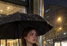 Kad je moj dečko deveti put ostavio mene da čekam zbog iste žene, nisam tražila da je izbriše, blokira ili izabere između nas — kupila sam vlastiti prijevoz, spakirala svoje stvari i pustila ga da prvi put shvati koliko je našu vezu održavala moja spremnost da uvijek čekam