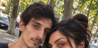 Godinama su se ljudi rugali mom nosu, a nakon operacije moj je muž uklonio sva ogledala iz naše kuće — ali kada je netko pokucao na vrata, otkrila sam tko je zapravo svih tih godina učinio da se toliko sramim svog izgleda…