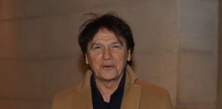 “Tražiću alimentaciju za sve ove godine, skupo će mi platiti” OVAJ POZNATI PJEVAČ JE SIN Zdravka Čolića: “NAKON TOLIKO GODINA OGOLIO DUŠU …Zašto ćuti o tome da mi je tata?” “Tražiću alimentaciju za sve ove godine, skupo će mi platiti” OVAJ POZNATI PJEVAČ JE SIN Zdravka Čolića: “NAKON TOLIKO GODINA OGOLIO DUŠU …Zašto ćuti o tome da mi je tata?” - featured image