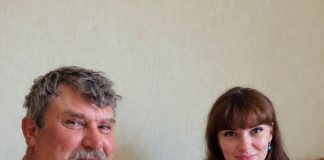 Moj 74-godišnji otac pozvao me na večeru i ponudio mi piće. Prihvatila sam, ali sljedeće sam se jutra probudila osjećajući se užasno loše i otišla u bolnicu. Kad je liječnik vidio rezultate mojih krvnih pretraga, izraz mu se naglo promijenio. Moj 74-godišnji otac pozvao me na večeru i ponudio mi piće. Prihvatila sam, ali sljedeće sam se jutra probudila osjećajući se užasno loše i otišla u bolnicu. Kad je liječnik vidio rezultate mojih krvnih pretraga, izraz mu se naglo promijenio. - featured image
